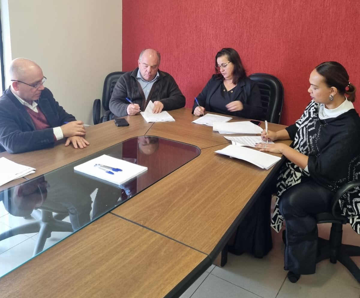 Funcionários do comércio de  Caraguatatuba, São Sebastião e Ilhabela recebem 8,83% de reajuste salarial